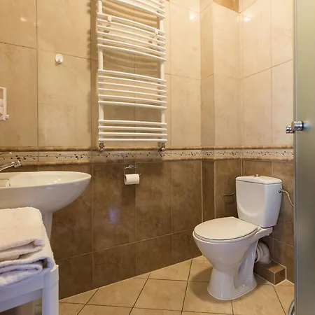 Bed & Breakfast Villa Ventana Poznan City Free Parking Sniadanie W Cenie 3*