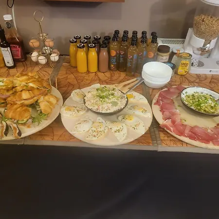 Ventana Free Parking Sniadanie W Cenie 3* بوزنان