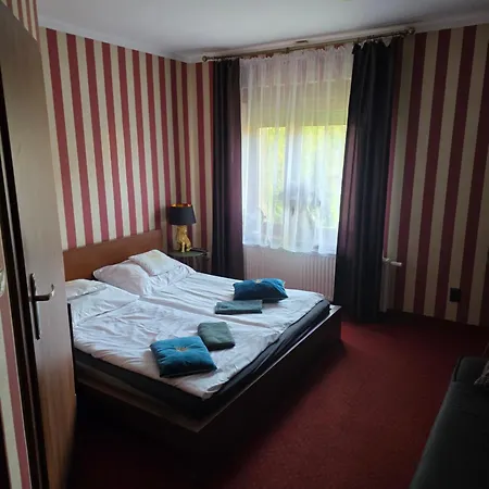 Nocleg ze śniadaniem Ventana Free Parking 3*