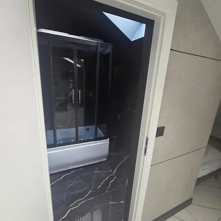 Ventana Free Parking 3* Poznań