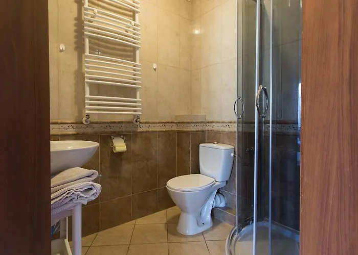 Bed & Breakfast Villa Ventana Poznan City Free Parking Sniadanie W Cenie 3*